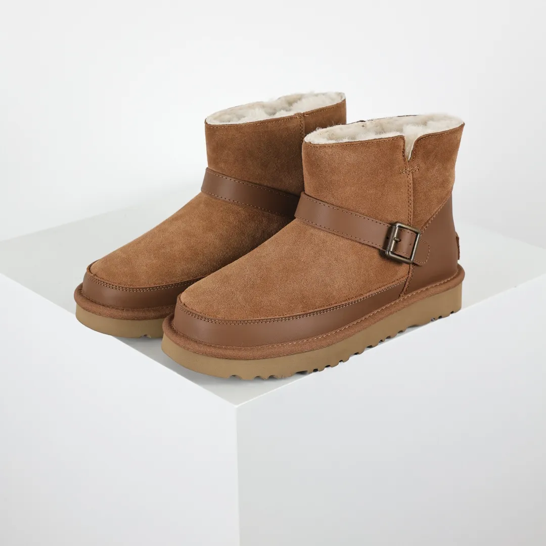 Copywriting price 💰600 The core recommendation is good price. The platform’s foreign trade is exclusively for UGG Classic women’s snow boots 1174512. Produced by the ten-year-old brand shoemaking factory production line. Pay attention to every detail. Longfeng A-grade genuine sheep fur is integrated. It is built in full compliance with the ZP process. Size: 35 36 37 38 39 40